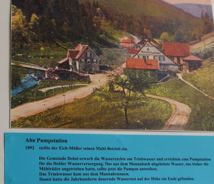 Datei:Ausstellung Alte Pumpstation.jpg