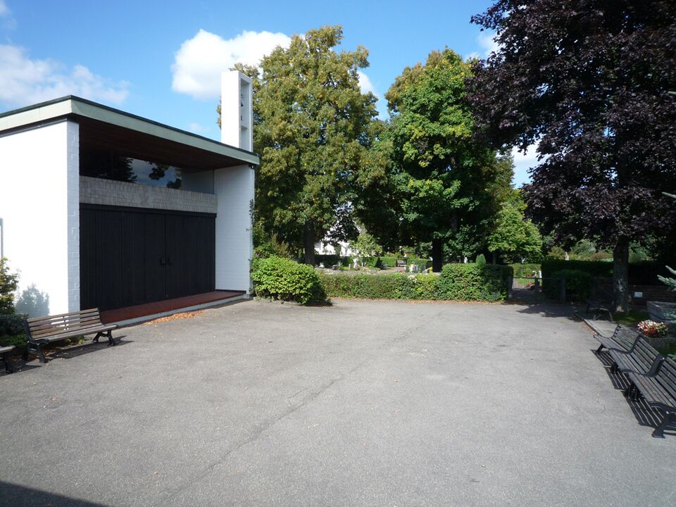 Datei:Schellbronn-Friedhof.jpg