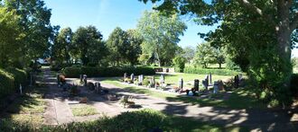 2023-09-05 Altburg Friedhofsansicht 122°.jpg