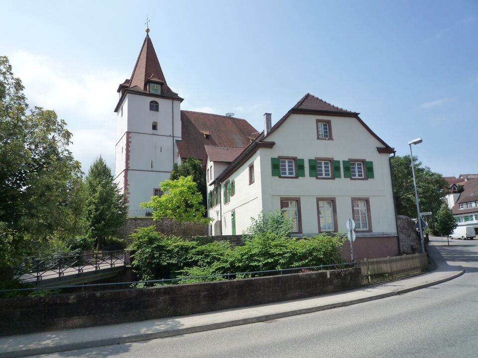 Datei:Ellmendingen-Kirche-Juze.jpg