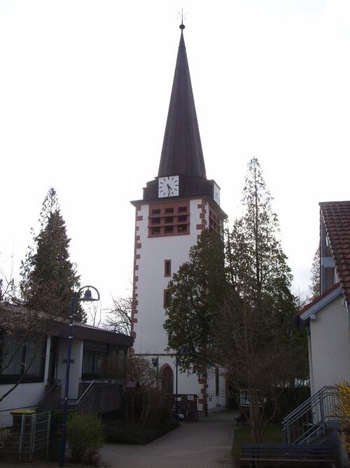 Datei:Huchenfeld Kirche.jpg