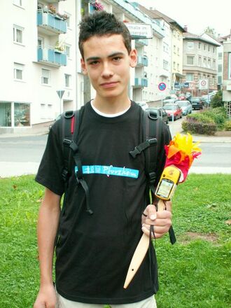 Osmpf kris mit fackel.jpg