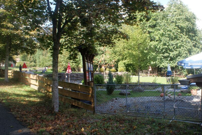 Datei:Golfpark hinten.jpg