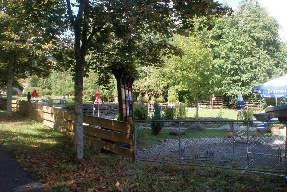Datei:Golfpark hinten.jpg