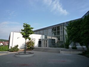 Wilferdingen-Peter-Haertling-SChule.jpg