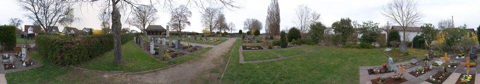Datei:Friedhof Rotfelden Panorama.jpg
