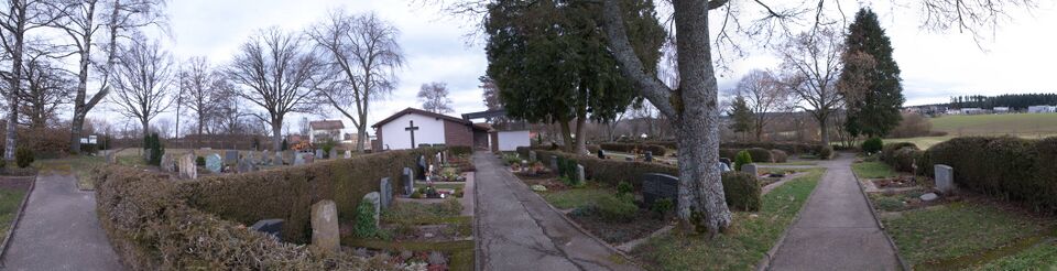 Datei:2024-02-14 Alzenberg Friedhof Übersicht.JPG