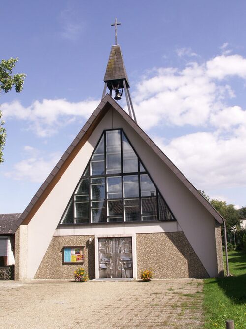 Datei:Ölbronner rk Kirche.jpg