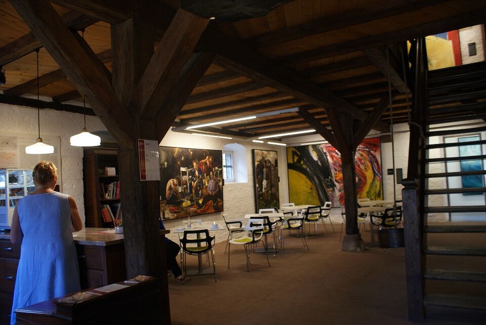Datei:Kunstmuseum Maulbronn innen.JPG