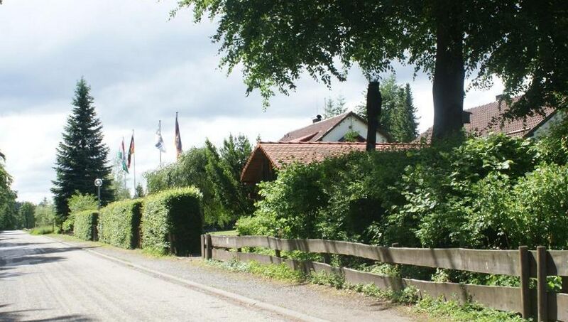 Datei:Höhenstraße Dobel Richtung Ende.jpg