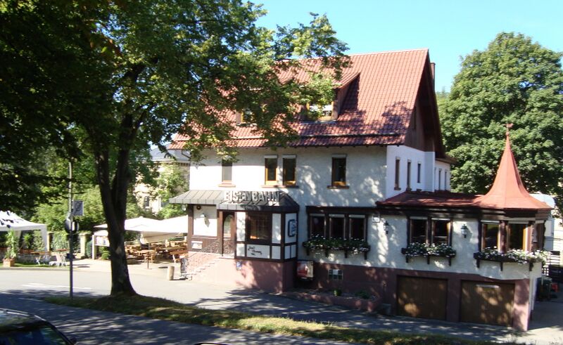 Datei:Restaurant Eisenbahn.jpg