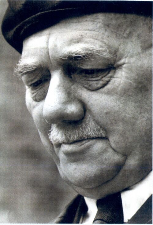Datei:Alfons Kirchenmaier (geb. 1889 in Weingarten bei Ravensburg, gest. 25.2.1954 in Pforzheim), Porträtfoto.jpg