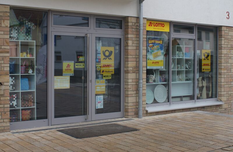 Datei:DHL Paketshop Althengstett.JPG