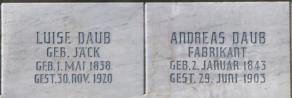 Datei:Familiengrab Andreas Daub-2.jpg