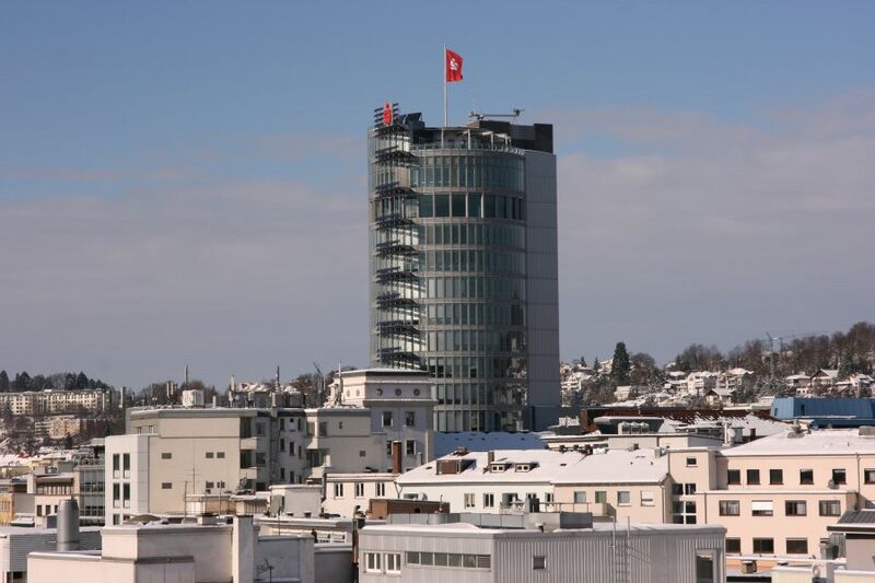 Datei:PF-Sparkassenturm-Winter.jpg