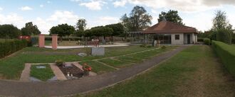 2024-08-26 Schönbronn Friedhof 118°.jpg