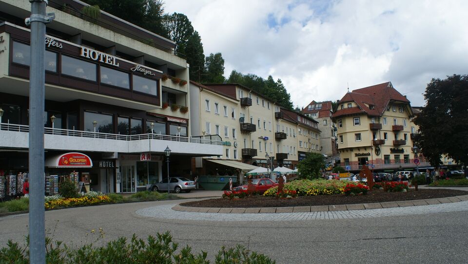 Datei:Bad Herrenalb Kuranlage.jpg