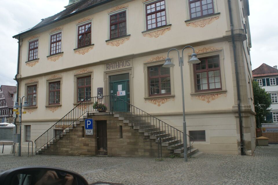 Datei:Rathaus Vaihingen.jpg