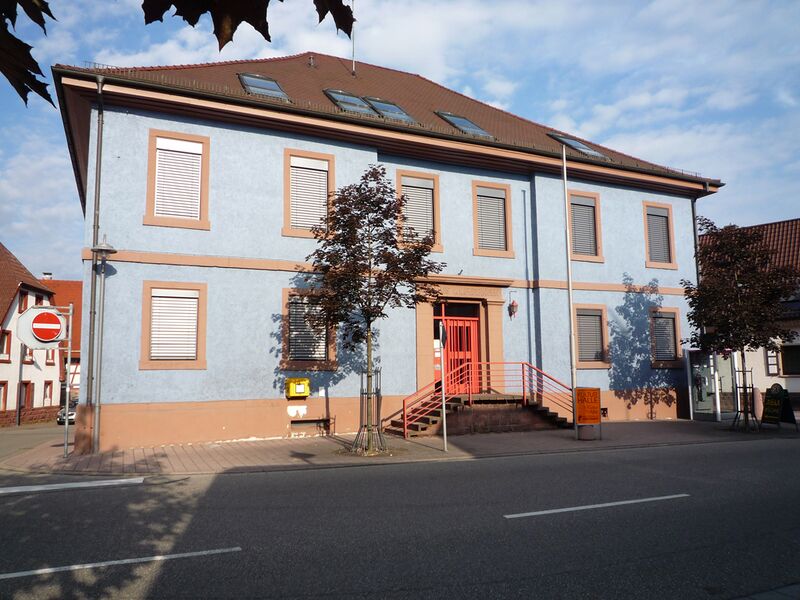 Datei:Wilferdingen-Rathaus.jpg
