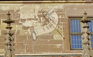Maulbronn-Kloster-Sonnenuhr.JPG