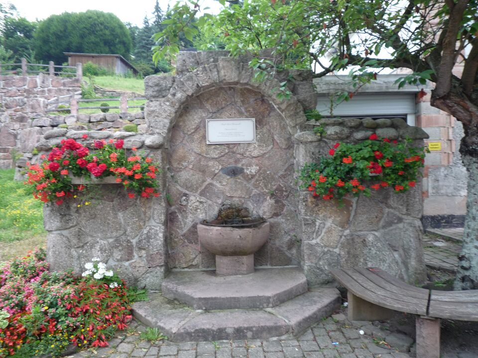 Datei:Bad-Herrenalb-Gaisbachbrunnen.jpg