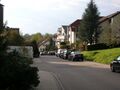 Die Straße 'Am Waldweg' Richtung Westen