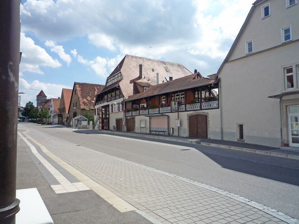 Datei:Vaihingen-Grabenstrasse-Bürgerhaus.jpg