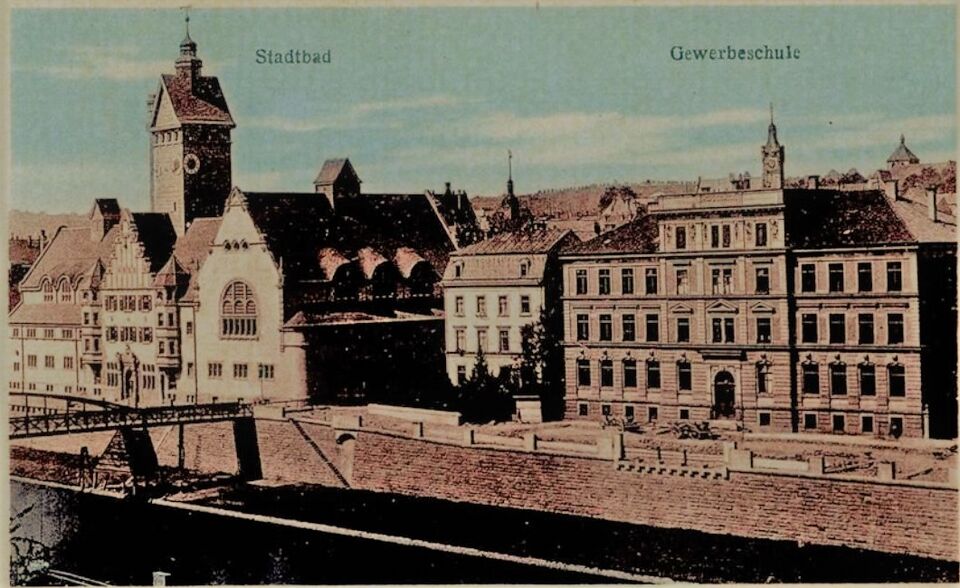 Datei:Gewerbeschule und Stadtbad.jpg