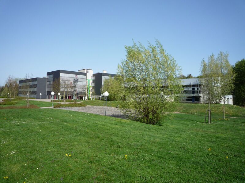 Datei:Koenigsbach-lise-meitner-gym.jpg