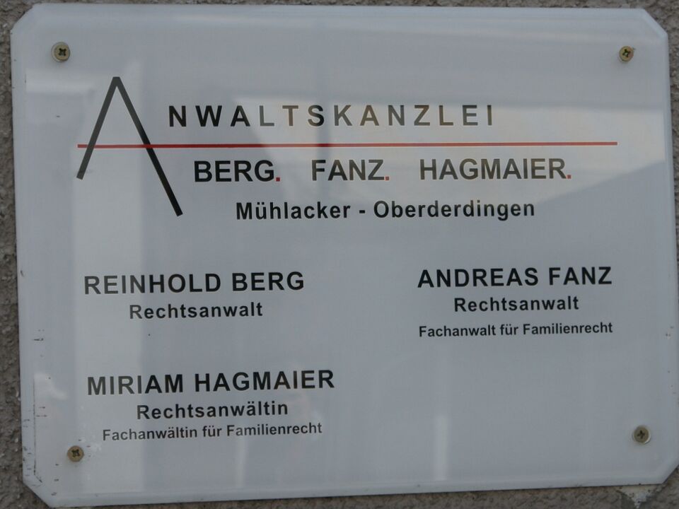 Datei:Schild Anwaltsbüro Mühlacker.jpg
