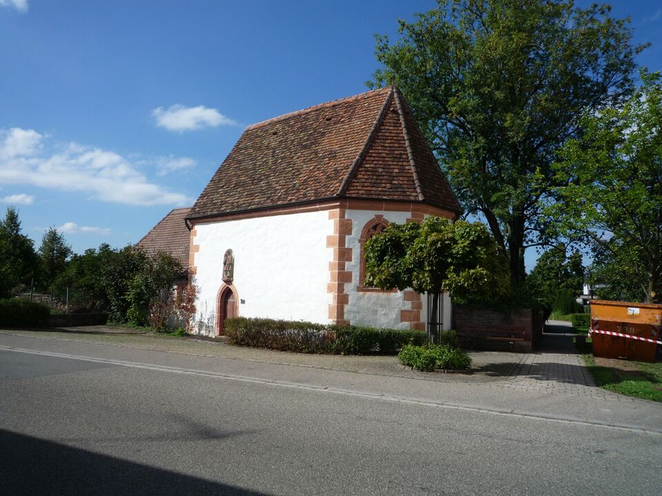 Datei:Tiefenbronn-Johannes-Kapelle-2.jpg