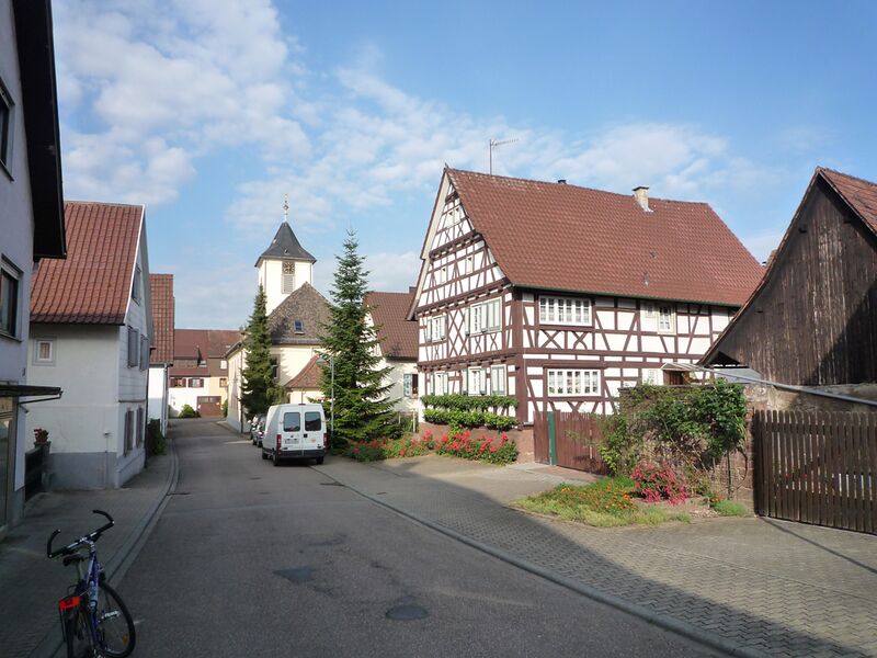Datei:Wilferdingen-kleine-Kirchstrasse.jpg