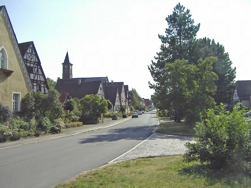 Datei:Bauschlott-Am-Anger.jpg