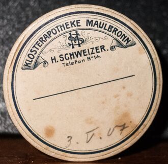 GHV Apotheke-Analysewaage-Schachtel-rd.JPG