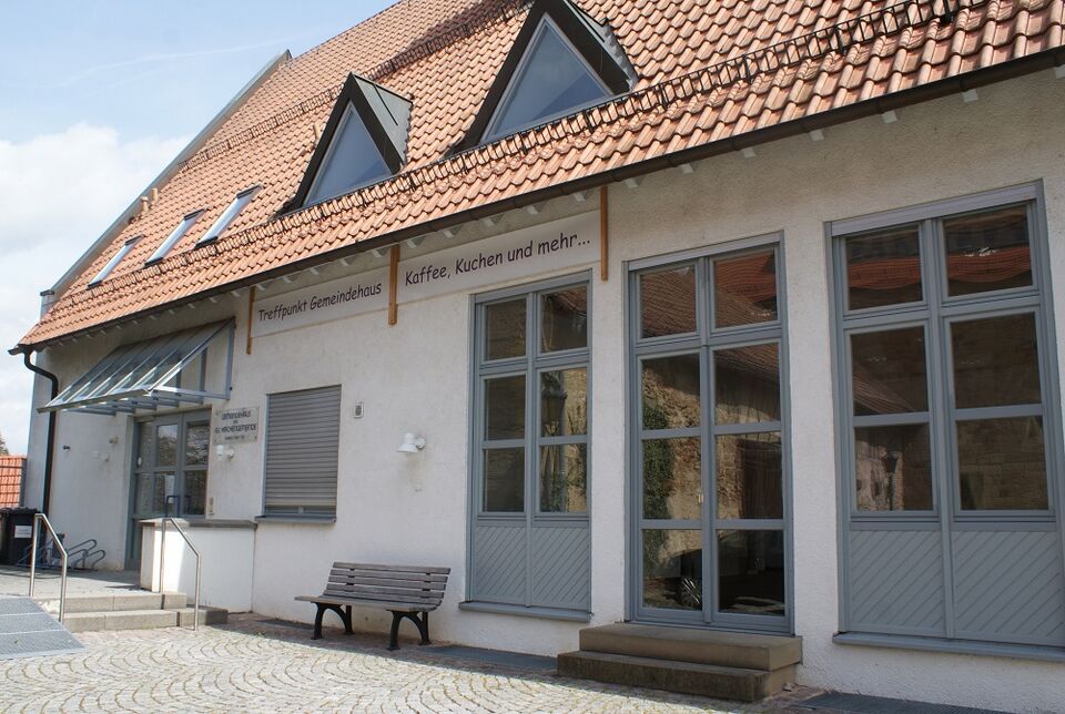 Datei:Evangelisches Gemeindehaus in Knittlingen.jpg