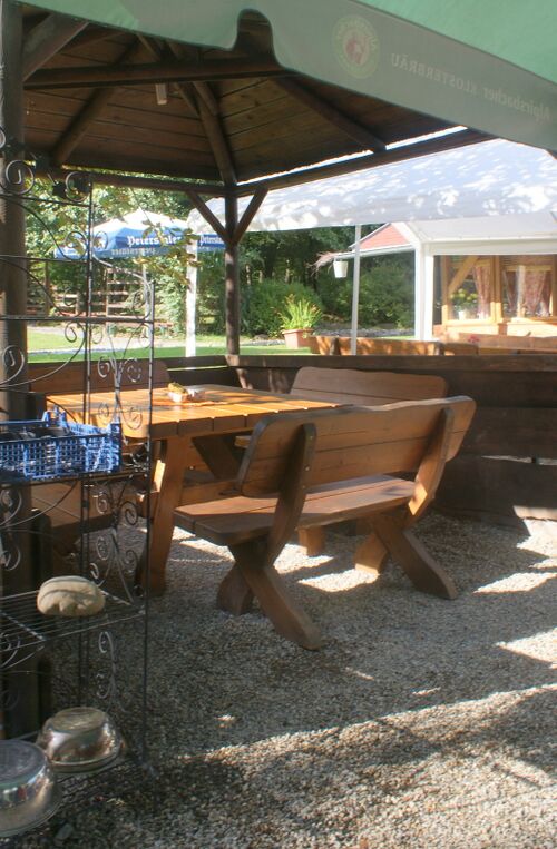Datei:Golfclub Bewirtung.jpg