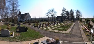 Grossglattbach Friedhof Urnenfeld1.jpeg