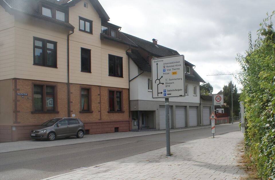 Datei:Straße Bad Wildbad.JPG