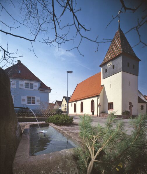 Datei:Tiefenbr.Lehningen Kirche.jpg