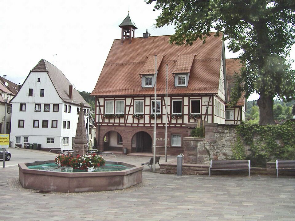 Datei:Haiterbach-Rathaus.jpg