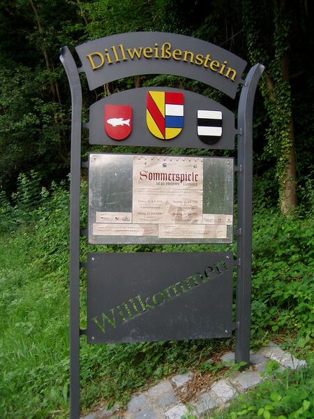 Datei:Eingang Dillweißenstein.jpg