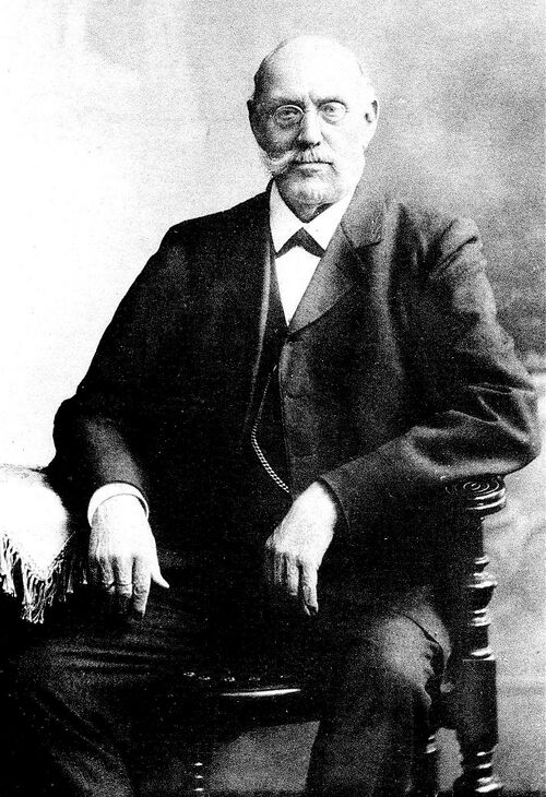 Datei:Veterinärrat Heinrich Berner.jpg