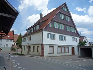 Altburg-ehem-Rathaus-v-hinten.jpg
