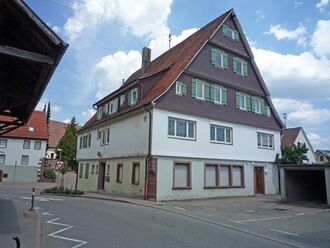 Altburg-ehem-Rathaus-v-hinten.jpg