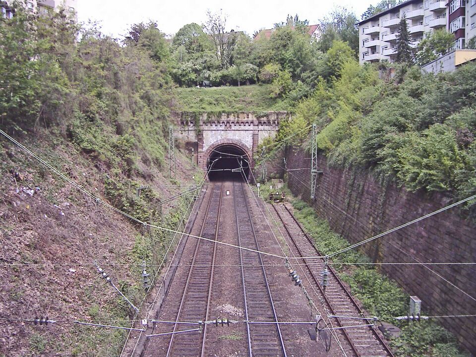 Datei:Ispringer Tunnel.jpg