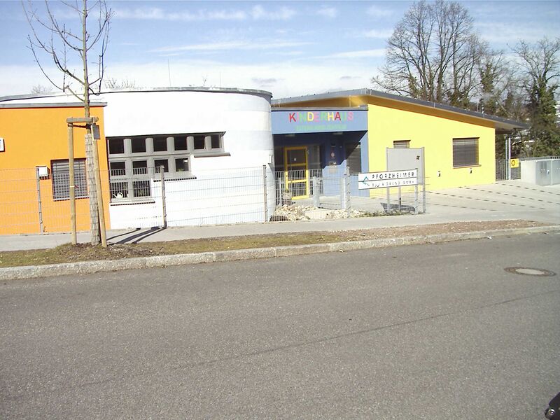 Datei:Kinderhaus Bohrain.jpg