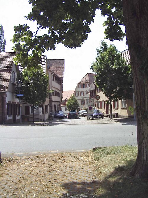 Datei:Altensteig-Kirchstrasse.jpg