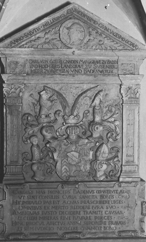 Datei:Pforzheim, Neue Kanzlei, Wappenstein von 1558, Markgraf Karl II. von Baden-Durlach (1529-1577).jpg
