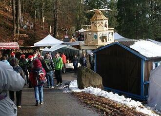 Zugang zum Weihnachtsmarkt.jpg