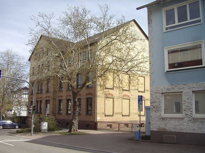 Datei:Grundschule-Birkenfeld1.jpg